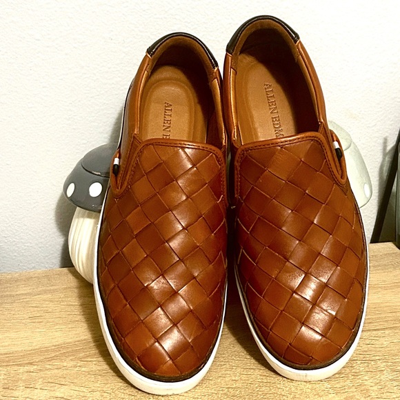 Allen Edmonds Brown Leather Loafers with White Sole main image 7